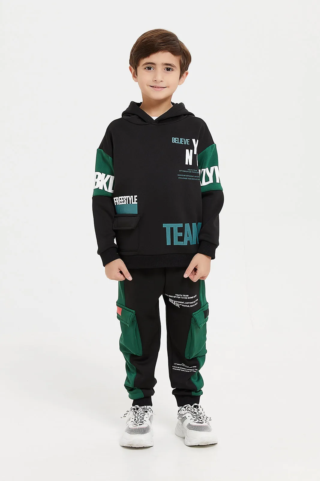 Boys Black Printed Jogger Suit Set (2 Piece)