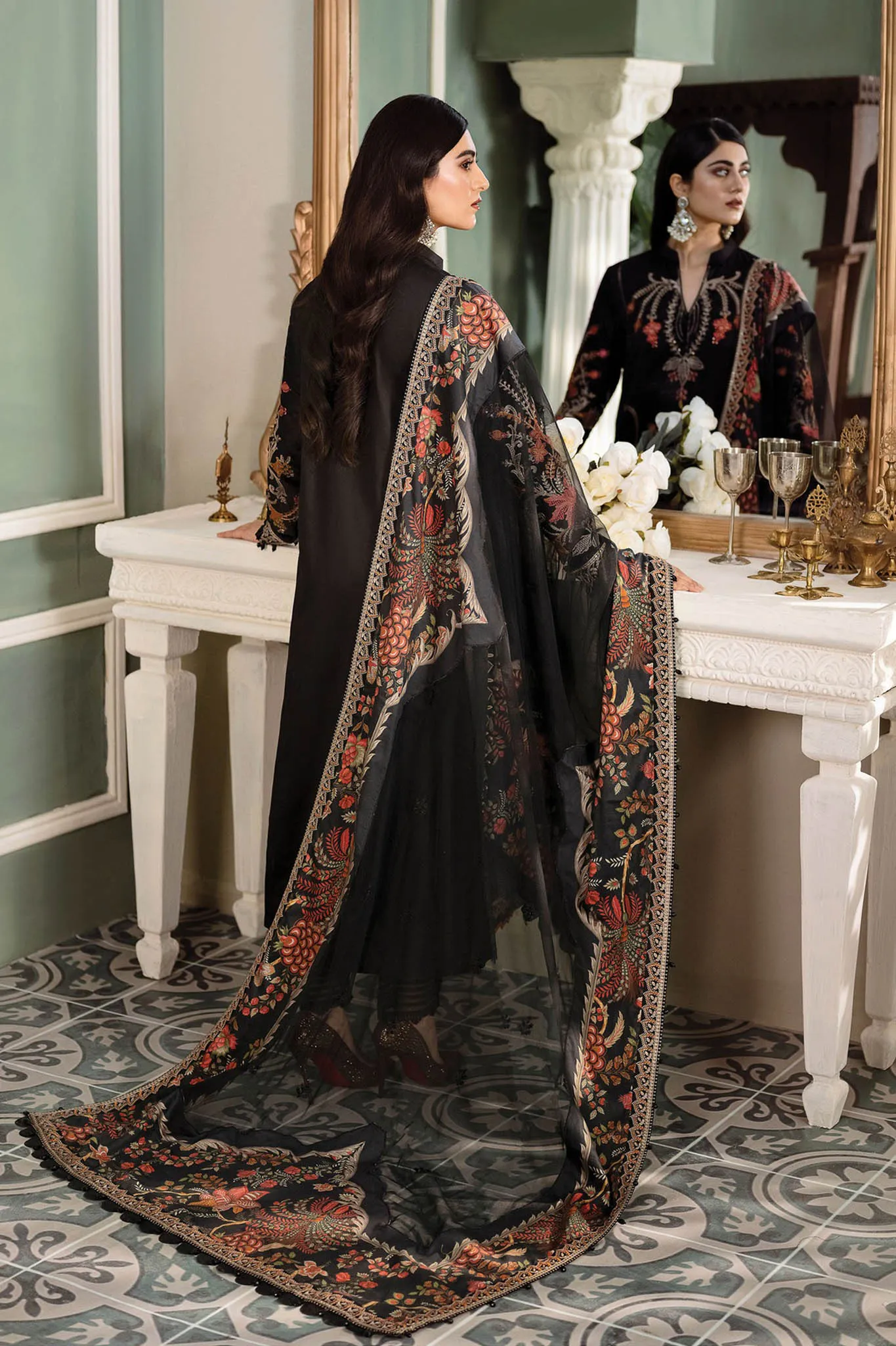 Maria B Sateen Unstitched 3 Piece Embroidered Collection'2023-CST-605