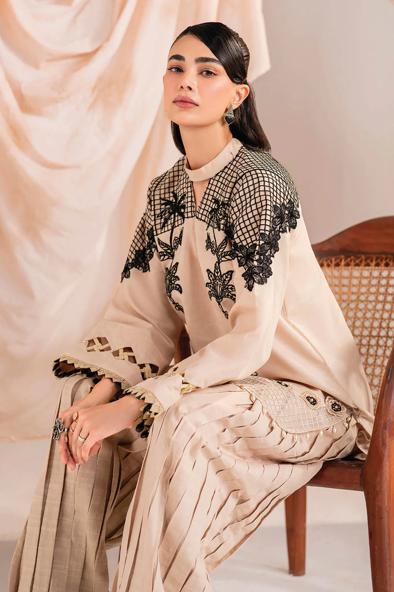 Meraki By Asifa Nabeel Unstitched 3 Piece Winter Vol-01 Collection'2024-MW-13-Cascade