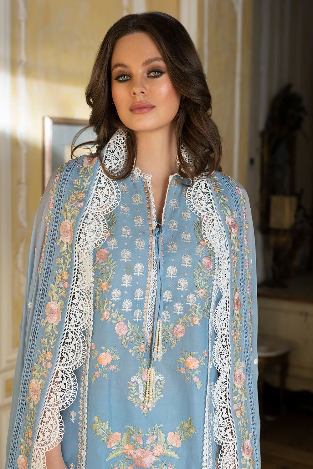 Sobia Nazir Luxury Lawn Collection 2023 – Design 3A