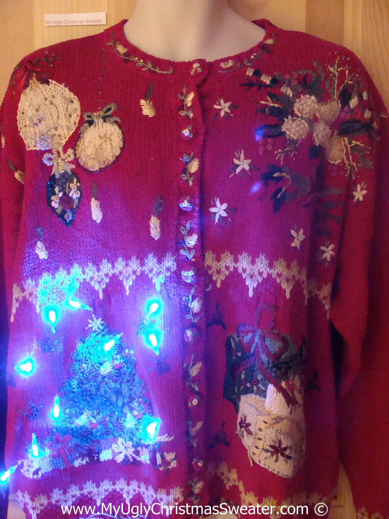 Tacky Red Xmas Sweater with Lights 80s Tree (g174)