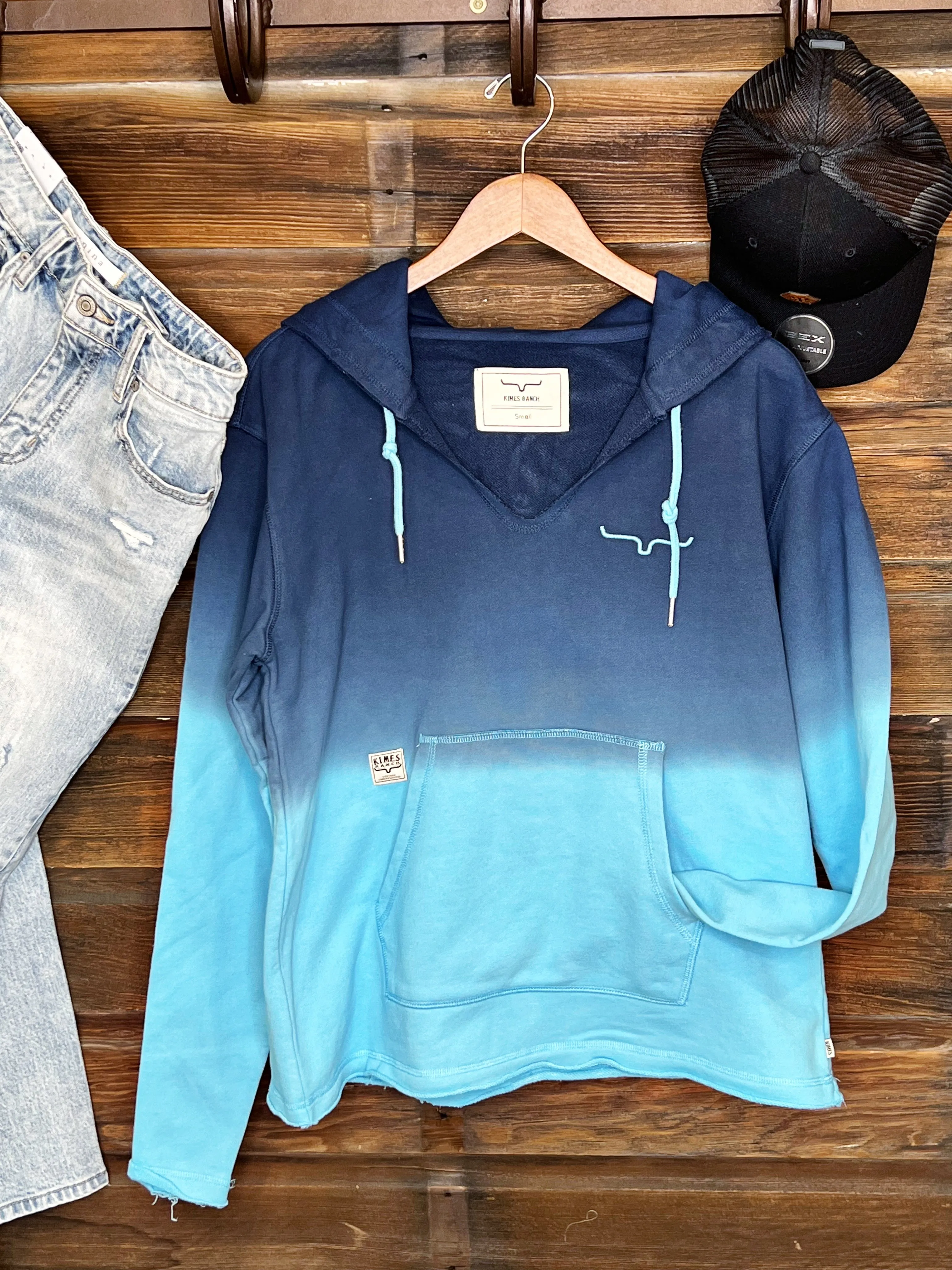 The Summer Love Sweatshirt in Blue